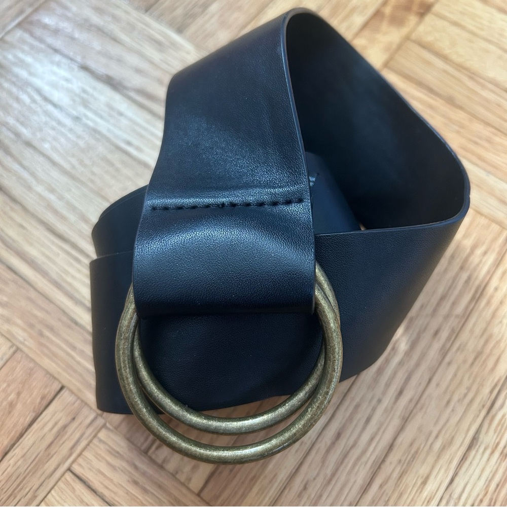 4/$20 Dynamite Double Ring Belt – Black with Brass rings